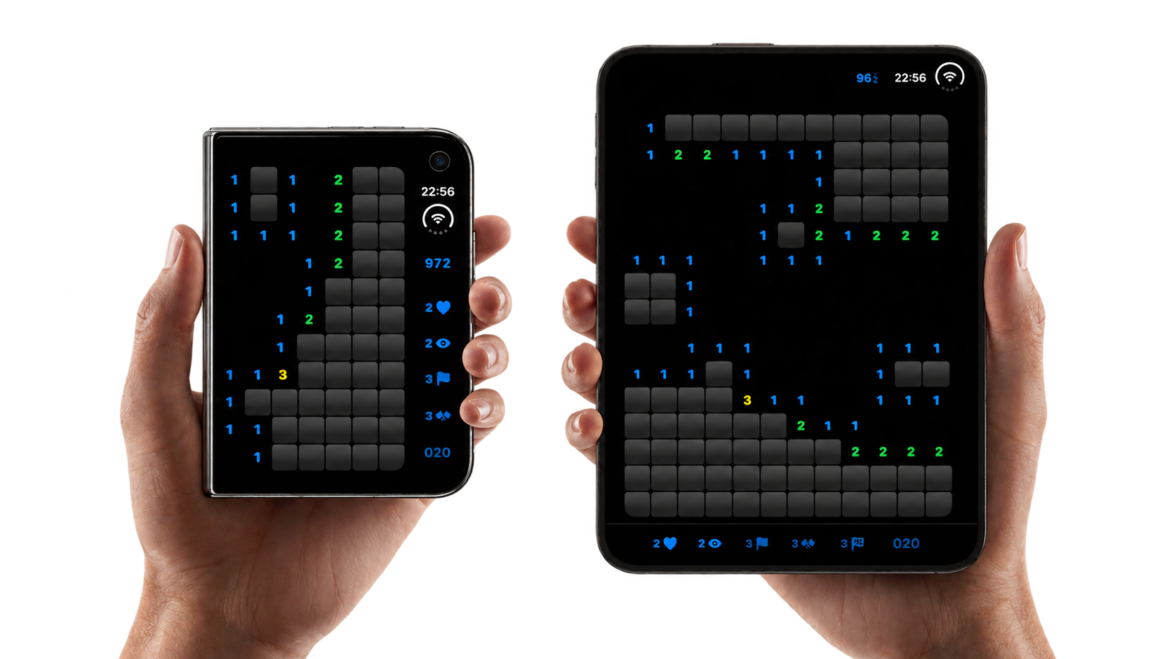 Minesweeper Expert on folded and unfolded iPhone Duo, showing the same game board