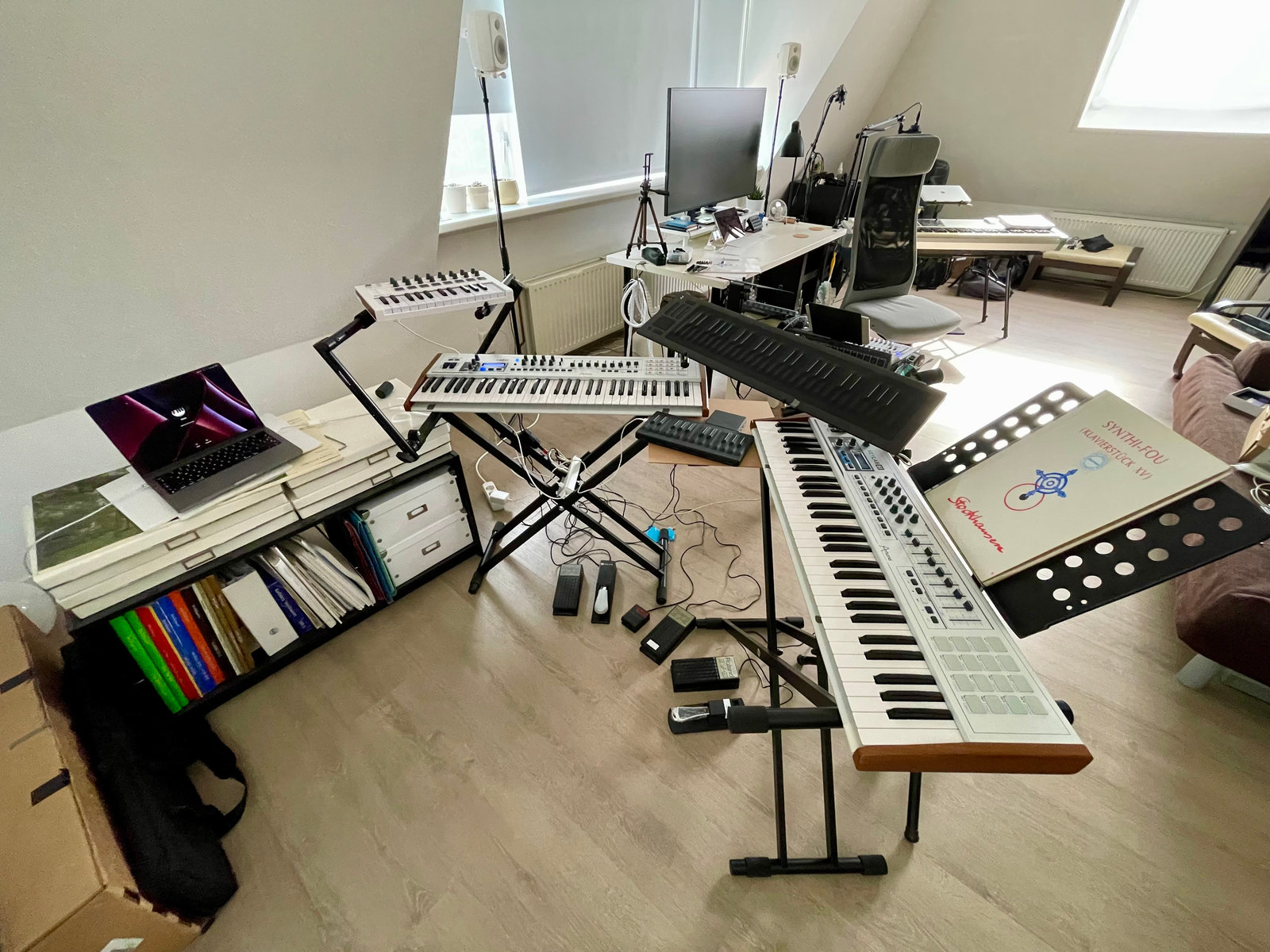 Close up of the setup for SYNTHI-FOU 2022