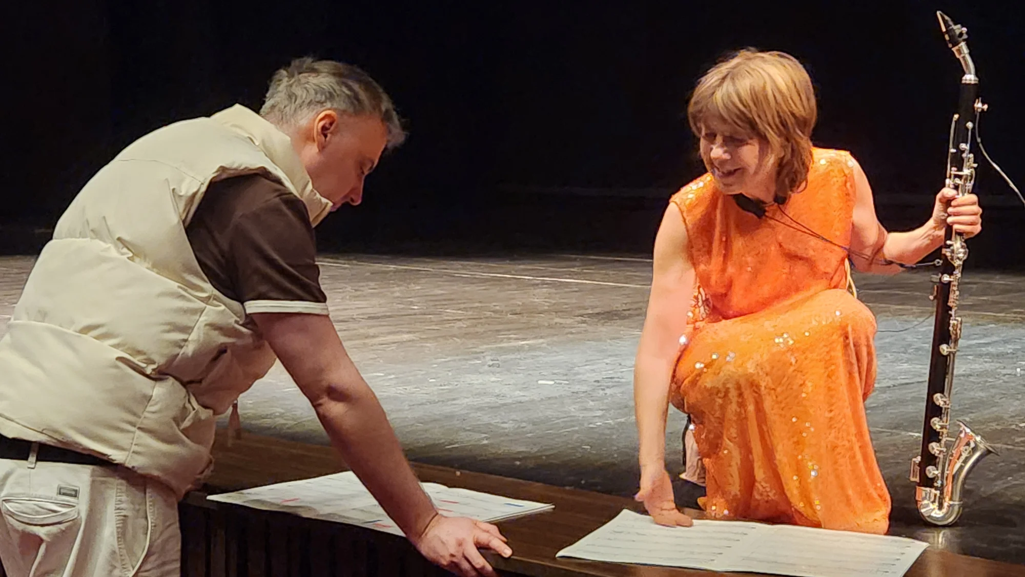 Discussing the UVERSA score beside the stage